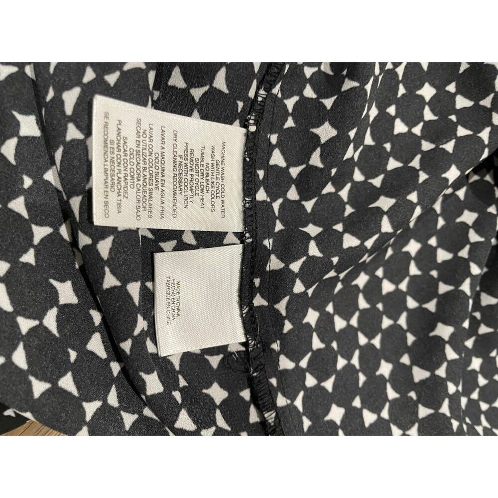 Nine West Black & White Pattern Blouse – Size S - Picture 6 of 6